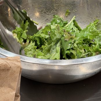 Mad Pie - Salad tossing fresh - Pizza Near Me - Honolulu, Hawaii
