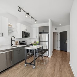Stella Apartments
