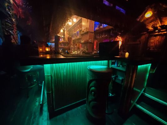 Tradition bar by null
