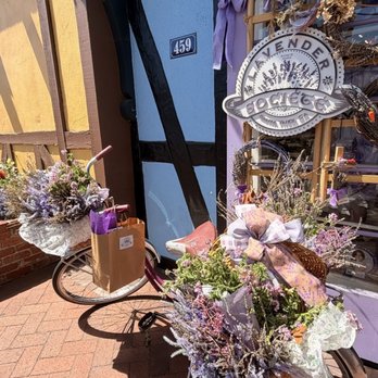 Lavender Societe - Entrance - Candle Stores Near Me - Solvang, California