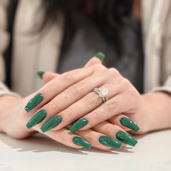 Towerz Nails & Spa - Lucky green! - Nail Salons Near Me - Miami, Florida Towerz Nails & Spa - Lucky green! - Nail Salons Near Me - Miami, Florida