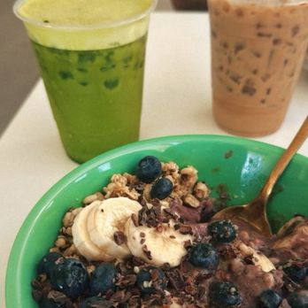 Caje Coffee Roasters - Vanilla Matcha, Lil Bowl Blue, Cold Brew with cream - Coffee Roasteries Near Me - Ventura, California