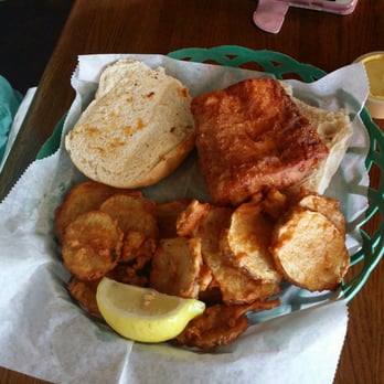 Spanky's Beachside - Mahi sandwich with spuds $12 - Seafood Near Me - Tybee Island, Georgia