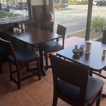 Toasted Cafe - Inside sitting area - New American Near Me - Margate, Florida