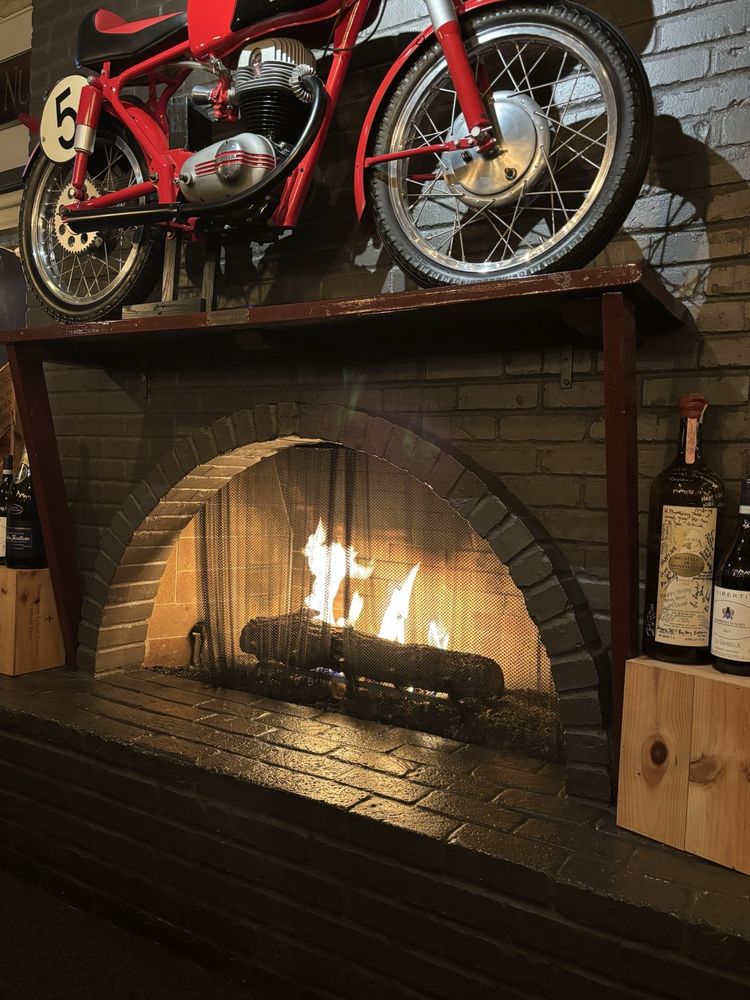 Cafe Veloce