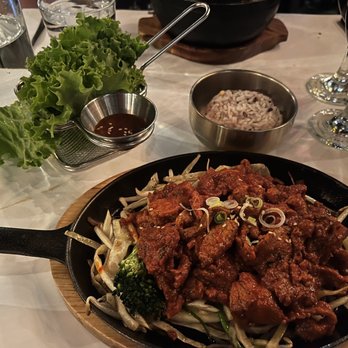 Luna - bbq - Korean Near Me - Montreal, Quebec