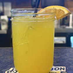 Yellowfins Bar & Grill - Orange Crush