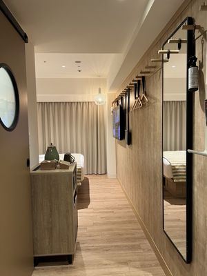Moxy Kyoto by null