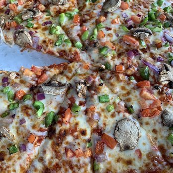 Pizza Place - Veggie Pizza - Pizza Near Me - Tropic, Utah Pizza Place - Veggie Pizza - Pizza Near Me - Tropic, Utah