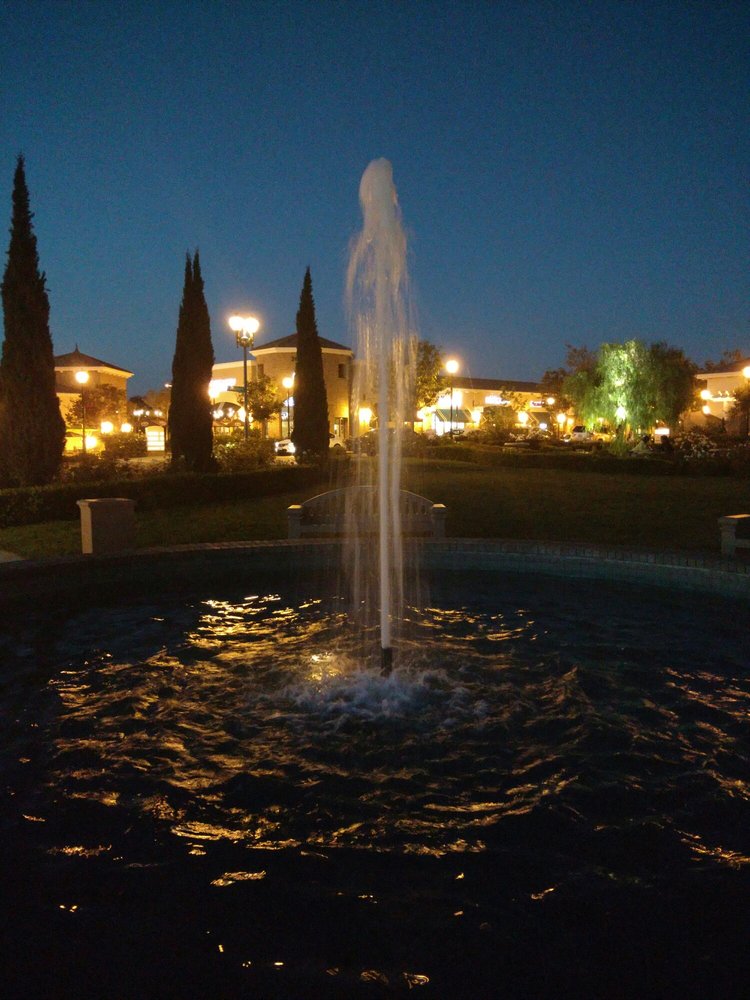Topiary Park Logo