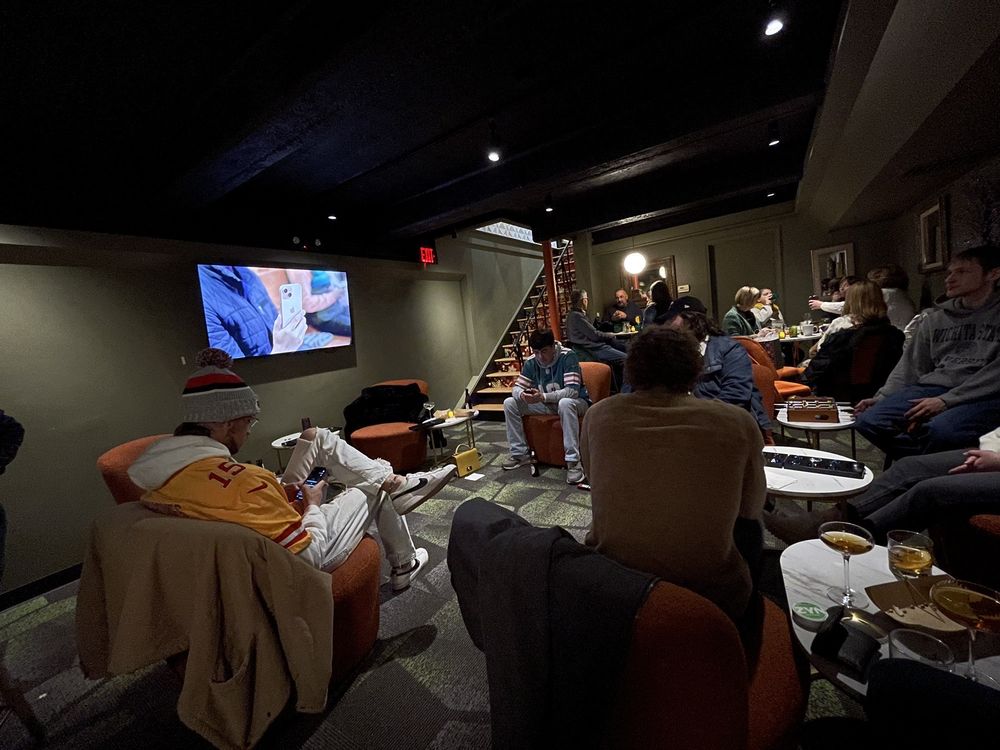 Social spots from Oliver's Lounge