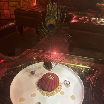 Cache - framboise éclat - Wine Bars Near Me - Chicago, Illinois
