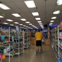 Iowa Pet Foods & Seascapes