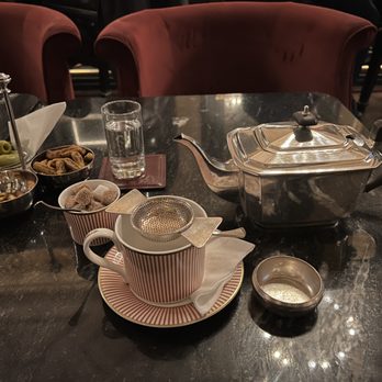 The Merchant Hotel - Pot of spiced citrus tea - Hotels Near Me - Belfast, BFS The Merchant Hotel - Pot of spiced citrus tea - Hotels Near Me - Belfast, BFS