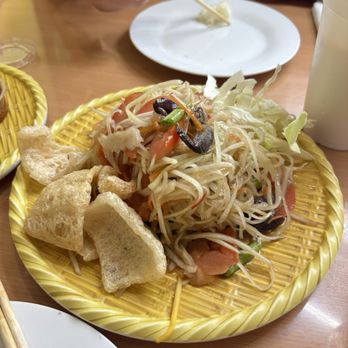 Banh Somtum - Tum Tam Poo Khem Salad - Laotian Near Me - Houston, Texas