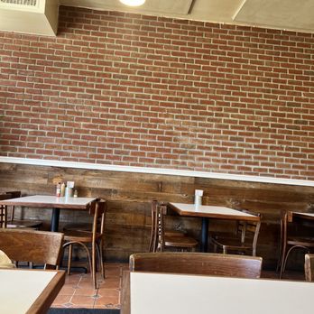Wise Sons - Interior - Breakfast & Brunch Near Me - Oakland, California