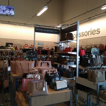 Nordstrom Rack - The purse dept. The ENTIRE purse dept. - Women's Clothing Near Me - Portland, Oregon Nordstrom Rack - The purse dept. The ENTIRE purse dept. - Women's Clothing Near Me - Portland, Oregon