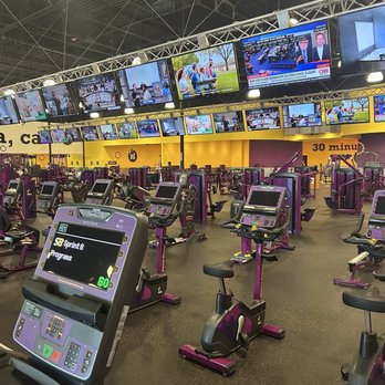 Planet Fitness - A lot of cardio options - Gyms Near Me - Murrieta, California Planet Fitness - A lot of cardio options - Gyms Near Me - Murrieta, California