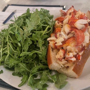 Neptune Oyster - Maine Lobster Roll - Seafood Near Me - Boston, Massachusetts Neptune Oyster - Maine Lobster Roll - Seafood Near Me - Boston, Massachusetts