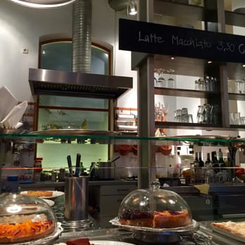 Manstein - Cafes Near Me - Berlin, BE