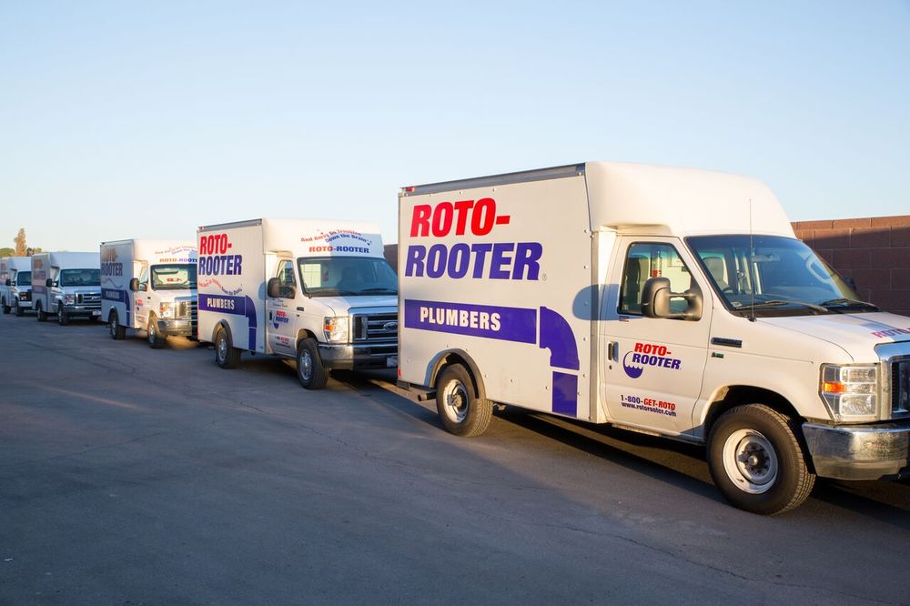Slide of Roto-Rooter Plumbing & Water Cleanup
