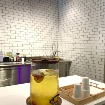 Feng Cha - Counter area - Bubble Tea Near Me - Morrisville, North Carolina
