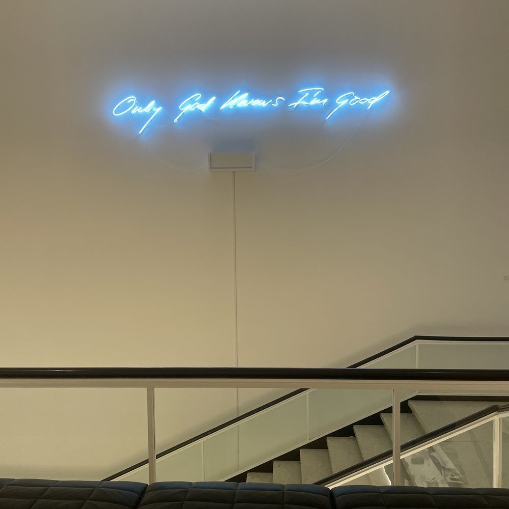 Buffalo AKG Art Museum - Art Galleries Near Me - Buffalo, New York
