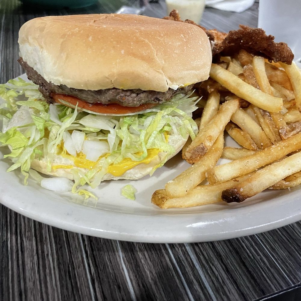Live Oak Grill - Classic burger - Cheesesteaks Near Me - Sugar Land, Texas Live Oak Grill - Classic burger - Cheesesteaks Near Me - Sugar Land, Texas