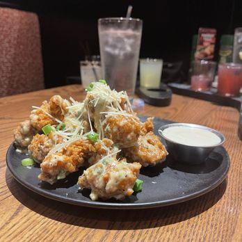 Outback Steakhouse - Garlic Parm Chicken Bites to die for - Steakhouses Near Me - Southington, Connecticut Outback Steakhouse - Garlic Parm Chicken Bites to die for - Steakhouses Near Me - Southington, Connecticut