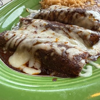 Las salsas - Mole Enchiladas! - Mexican Near Me - Manor, Texas
