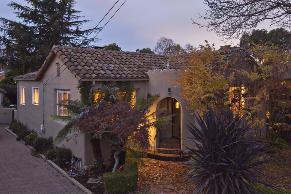 Slide of Eastman Roofing & Waterproofing