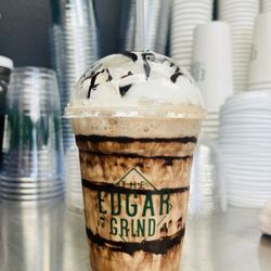 The Edgar Grind - Chocolate malt, very pretty and tasty!
