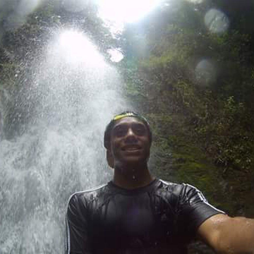 Lulumahu Falls - Taking selfie near Lulumahu Falls - Hiking Near Me - Honolulu, Hawaii