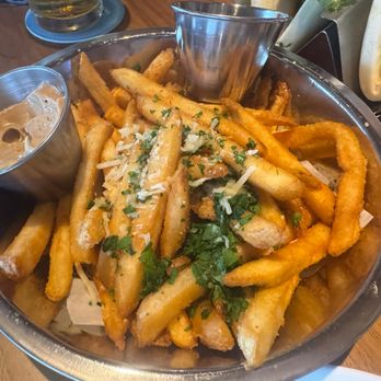 Maui Brewing - Truffle fries - Brewpubs Near Me - Lahaina, Hawaii Maui Brewing - Truffle fries - Brewpubs Near Me - Lahaina, Hawaii