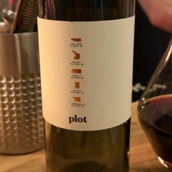 Le Bienheureux - Plot Canadian Blend - Canadian (New) Near Me - Sainte-Anne-de-Bellevue, Quebec Le Bienheureux - Plot Canadian Blend - Canadian (New) Near Me - Sainte-Anne-de-Bellevue, Quebec
