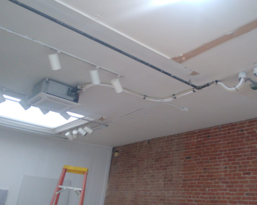 Slide of Everest Mechanical