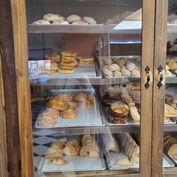 Empanadas, cookies, bigote Empanadas, cookies, bigote