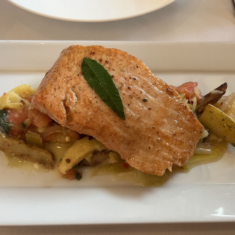 D'Floret - Faroe Island salmon - New American Near Me - Lambertville, New Jersey D'Floret - Faroe Island salmon - New American Near Me - Lambertville, New Jersey
