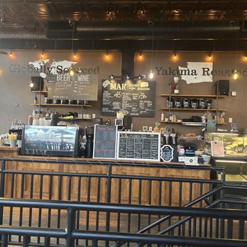 Mak Daddy Coffee Roasters - Coffee Roasteries Near Me - Yakima, Washington