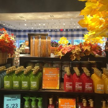 Bath & Body Works - Cosmetics & Beauty Supply Near Me - Annapolis, Maryland Bath & Body Works - Cosmetics & Beauty Supply Near Me - Annapolis, Maryland