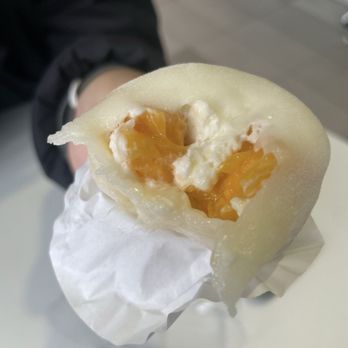 Car's Dessert - Mango mochi - Desserts Near Me - Richmond, British Columbia
