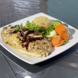 Mariscos El Malecon - Filete al mojo de ajo / Garlic Olive Oil Tilapia filet