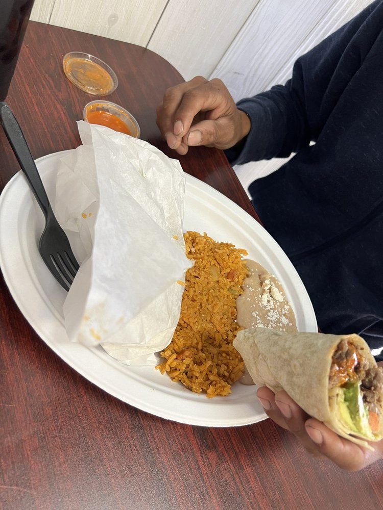 TORTAS CHIWAS Updated August 2024 21 Photos 635 N Contry Club Dr