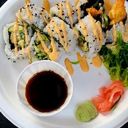Shrimp tempura roll