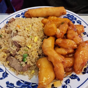 Peking Restaurant - Orange chicken w/chicken fried rice - Chinese Near Me - Fairfield, California