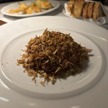 Tre Dita - Battuta di Manzo - Italian Near Me - Chicago, Illinois
