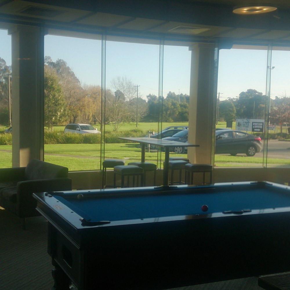 Manningham Club - The pool table - Bars Near Me - Bulleen, VIC