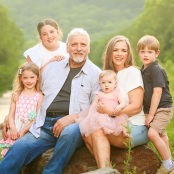 Ashley Baxter Photography - Family Portraits in Broken Bow, Ok - Event Photography Near Me
