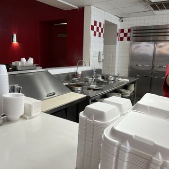 Dixie Chili - Fast Food Near Me - Newport, Kentucky