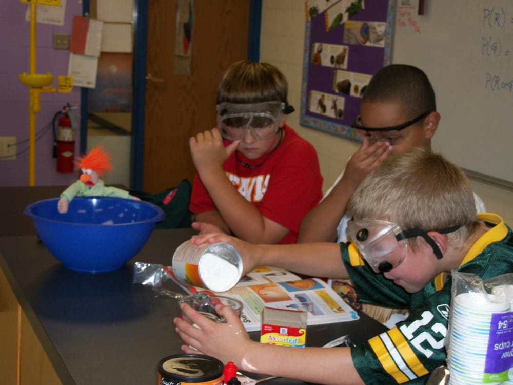 Immanuel Lutheran School - childcare center in Batavia, IL